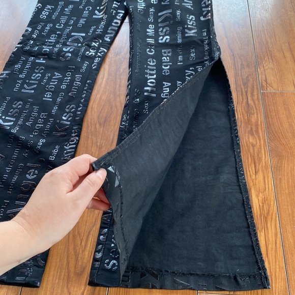 Y2K XOXO Flared Pants - Picture 4 of 9